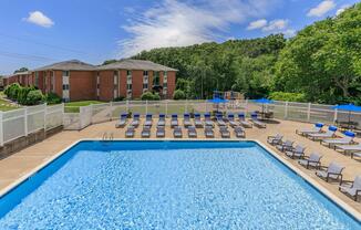 Nutmeg Woods - Apartment Living in New London, CT