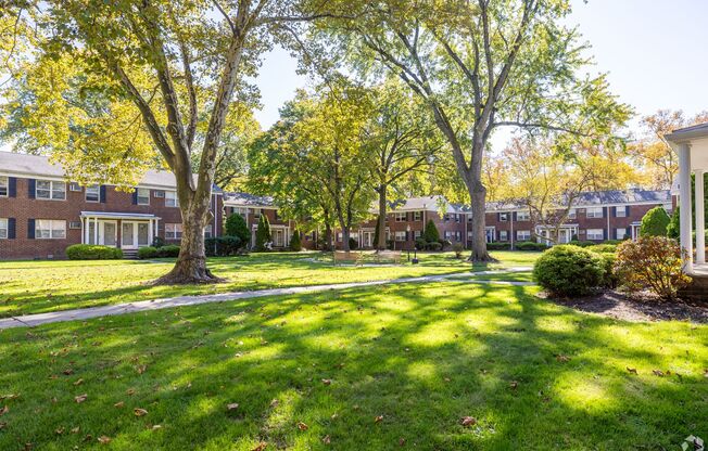 1 bed, 1 bath, 575 sqft, $2,345