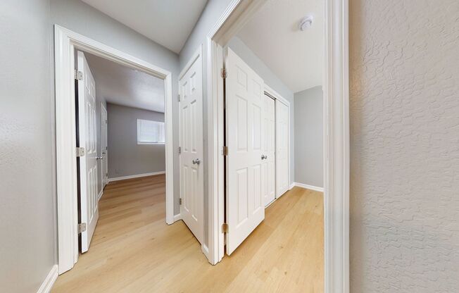 2 beds, 1 bath, 750 sqft, $2,450, Unit 620-6
