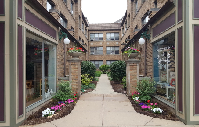 1 bed, 1 bath, $1,495, Unit 10 C6 WD