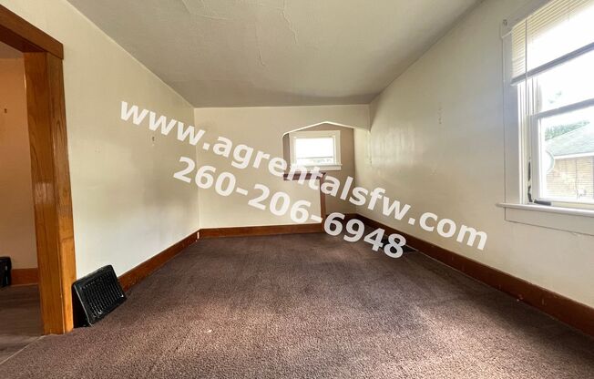 3 beds, 1 bath, $1,195