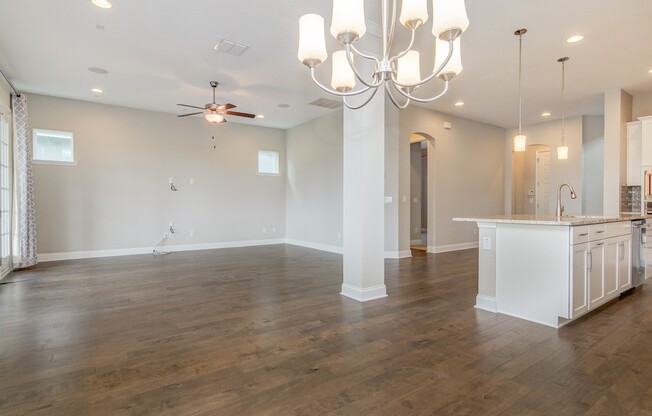 Beautiful 5bd/3ba Home at Preserve of Oviedo on the Park!!!!