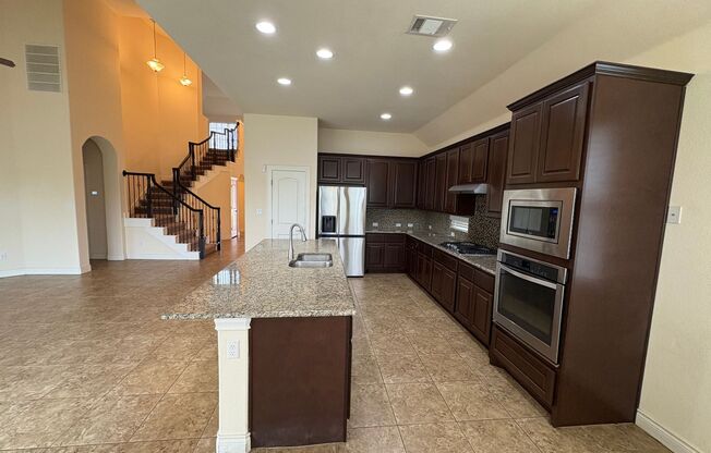 Make This Pflugerville Residence Your New Home!!