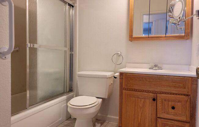 4 beds, 2 baths, $2,500