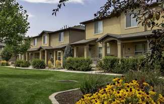 Elegant Exterior View at Four Seasons Apartments & Townhomes, North Logan, Utah