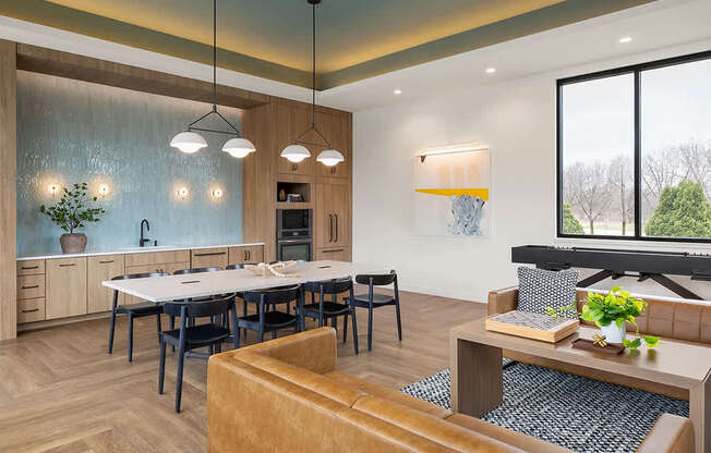 Sunset Trail Apartment Homes