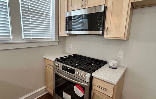 1 bed, 1 bath, 674 sqft, $1,575, Unit 261A