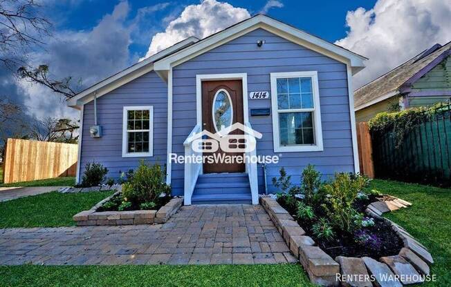 1414 E 34 ST