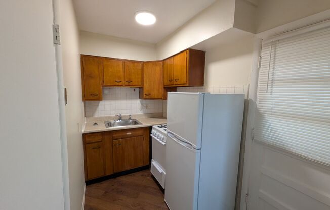 4764-66 Ashland Avenue