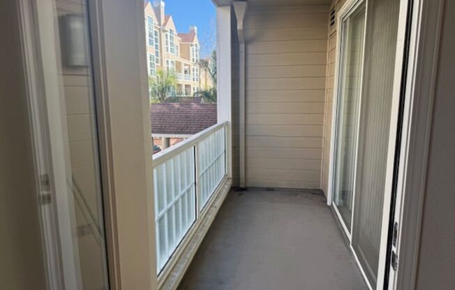 Charming Condo offer convinience and seclusion