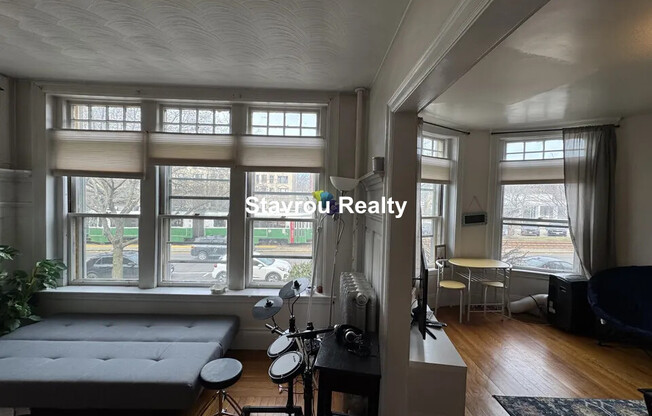 1681 BEACON ST