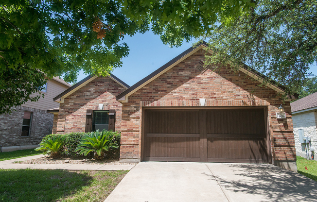 Close to Community Amenities!  Well maintained, one story home.