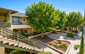 Richland Manor