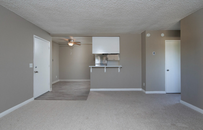 2 beds, 1 bath, 790 sqft, $2,150, Unit 1455 - E