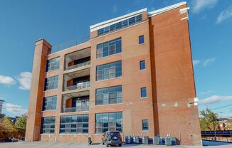 1 bed, 1 bath, $1,350, Unit Unit 111