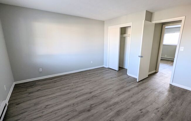 2 beds, 1 bath, $1,200, Unit Apt. 134