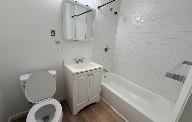 Studio, 1 bath, $1,700, Unit 48