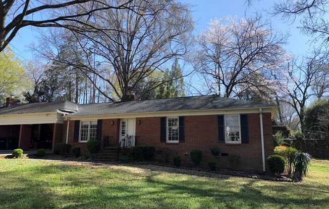 Myers Park 3 Bedrooms 2 Bathroom Duplex!