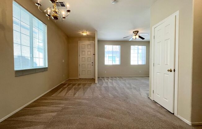 Charming 3-Bed Home with Loft in Centennial Hills