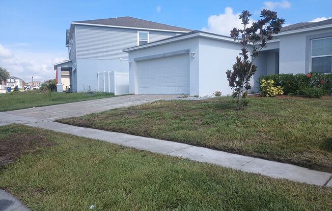 Dundee Station/Haines City_3 Bedroom 2 Bathroom