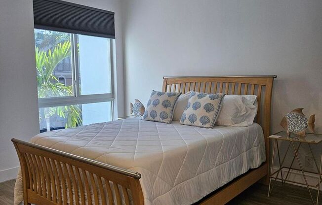 2275 SE 7TH ST #2275 POMPANO BEACH, FL 33062