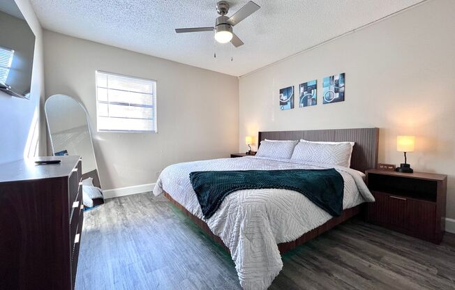 2 beds, 2 baths, 1,000 sqft, $1,999, Unit 207