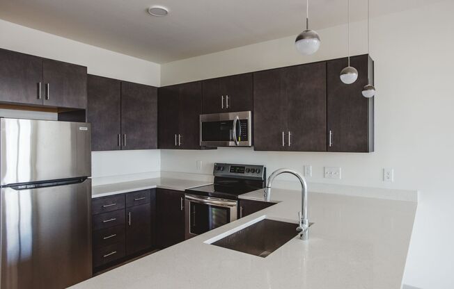 1 bed, 1 bath, 648 sqft, $1,595, Unit APT 404