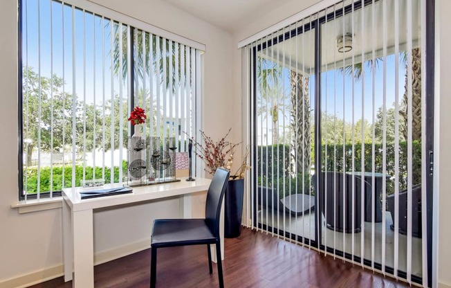 Reveal Heathrow apartments sunroom area