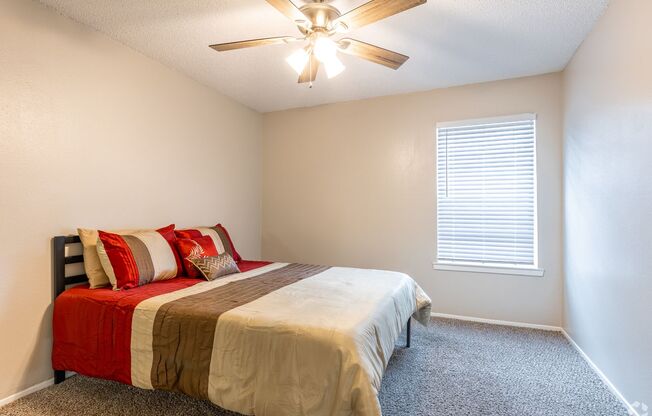 1 bed, 1 bath, 706 sqft, $910, Unit 2009