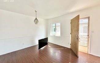 1520 MEADOWBROOK AVE