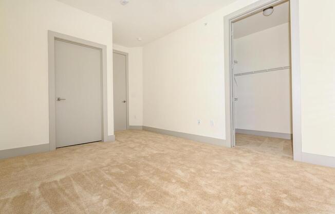 2 beds, 2 baths, 1,270 sqft, $2,112