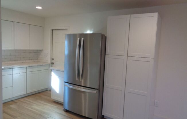 #1044-AZ Abode Phoenix, LLC
