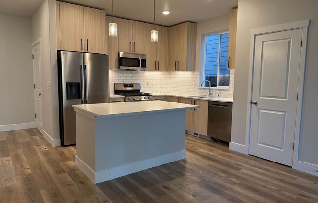 Beautiful Three Bedroom New Construction Home For Rent