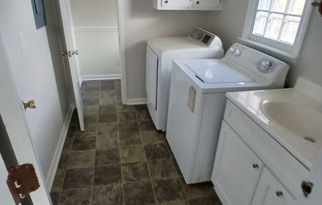 Ranch home near downtown Clayton