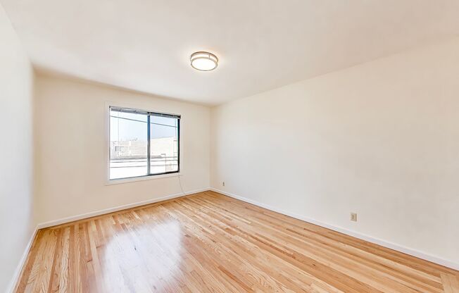 Top-Floor 2BD/1BA Near Ocean Beach & Golden Gate Park