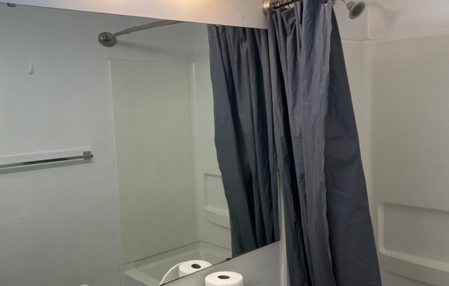 1410 Collegiate Cir