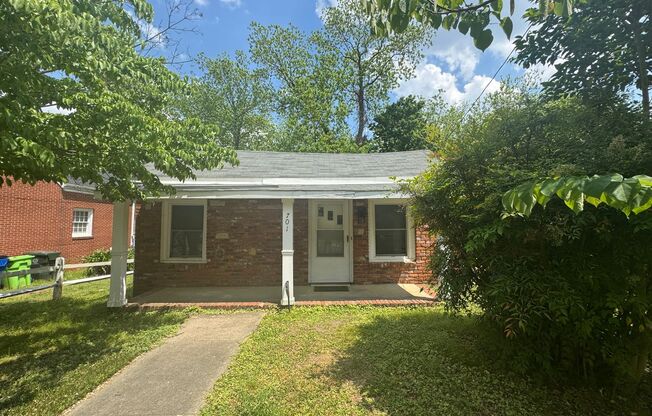 2 Bedroom 1 Bath House Downtown Raleigh