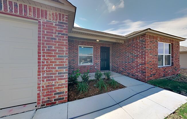 Very Nice 4 Bedroom 2 Bath in El Reno Schools