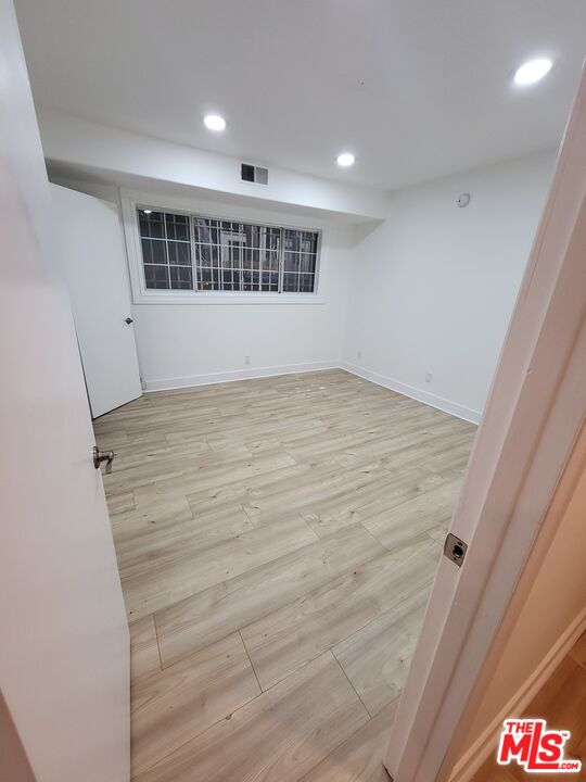 311 S NORTON AVE