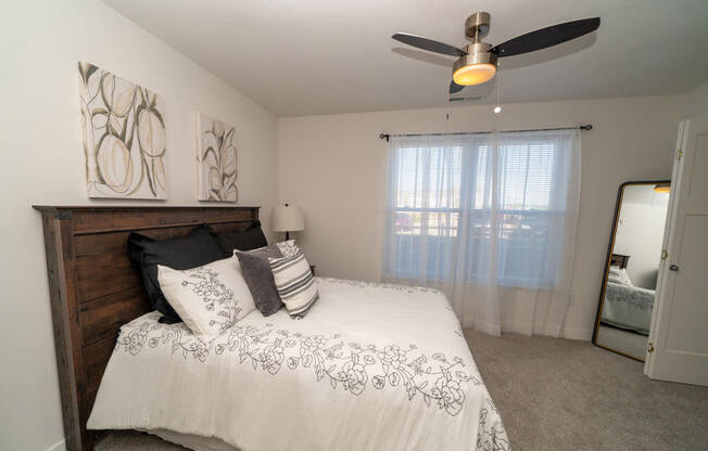 Beautiful Bright Bedroom at Trade Winds Apartment Homes, Elkhorn, 68022