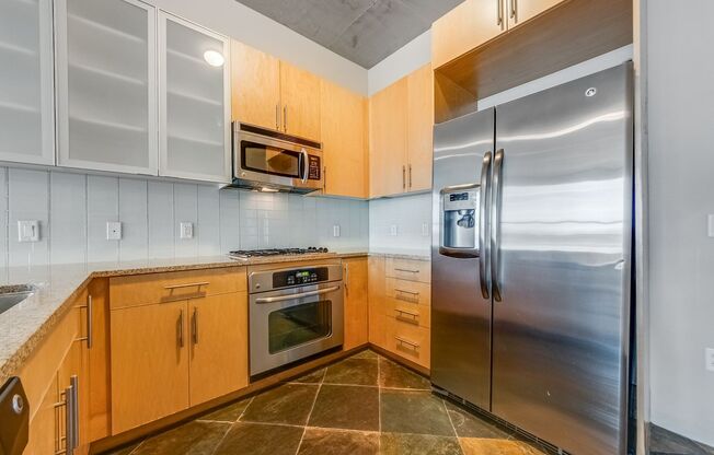 1 bed, 1 bath, $1,875, Unit UNIT 345