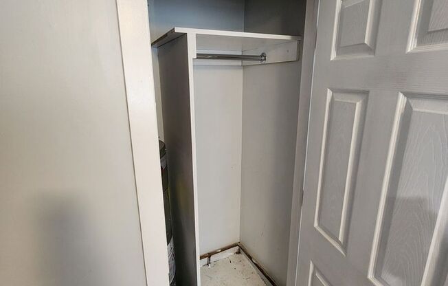 Studio, 1 bath, $950, Unit 171