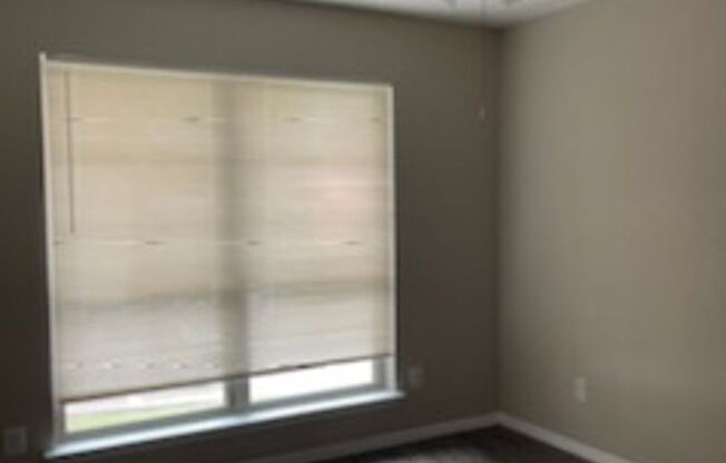 2 beds, 2 baths, 878 sqft, $1,430, Unit 2009