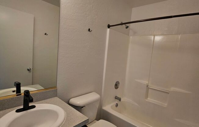 2 beds, 2 baths, 750 sqft, $1,375, Unit 118