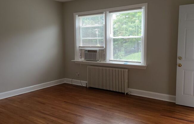 1 bed, 1 bath, $1,350, Unit #1