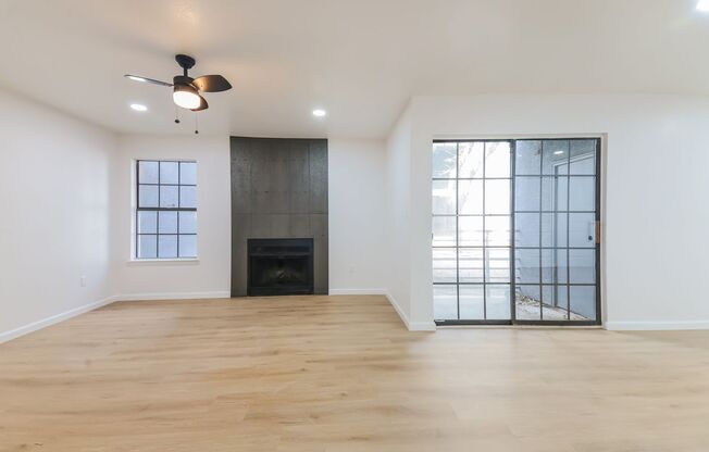 1 bed, 1 bath, $1,150, Unit #119