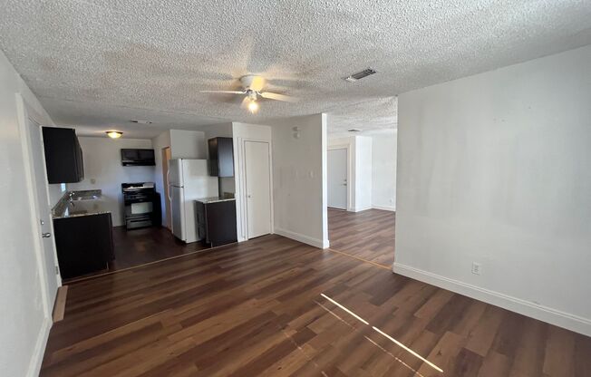 401 Riverdale Dr, San Antonio, TX. 78228