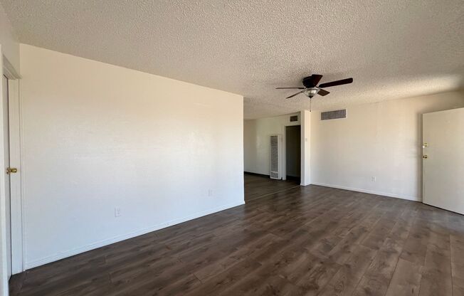 3 beds, 1 bath, $1,300