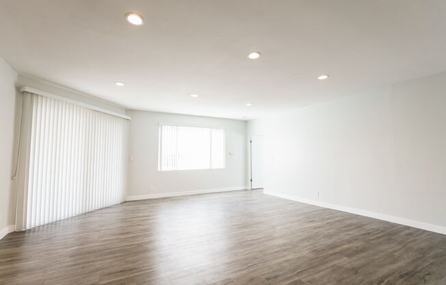 2 beds, 2 baths, 1,300 sqft, $2,998, Unit 314