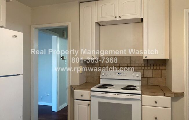 2 beds, 1 bath, 1,600 sqft, $1,500, Unit # 218